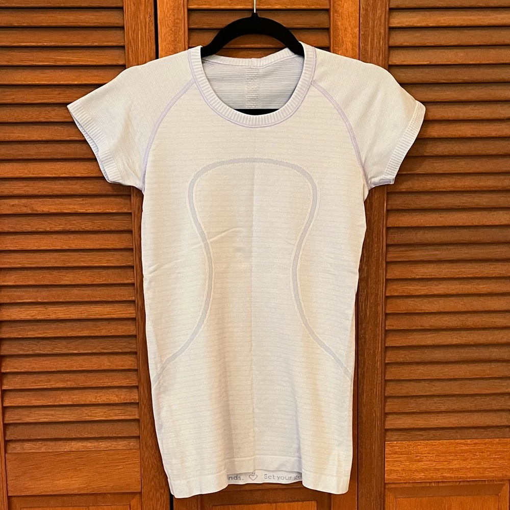 Lululemon Swiftly Tech top